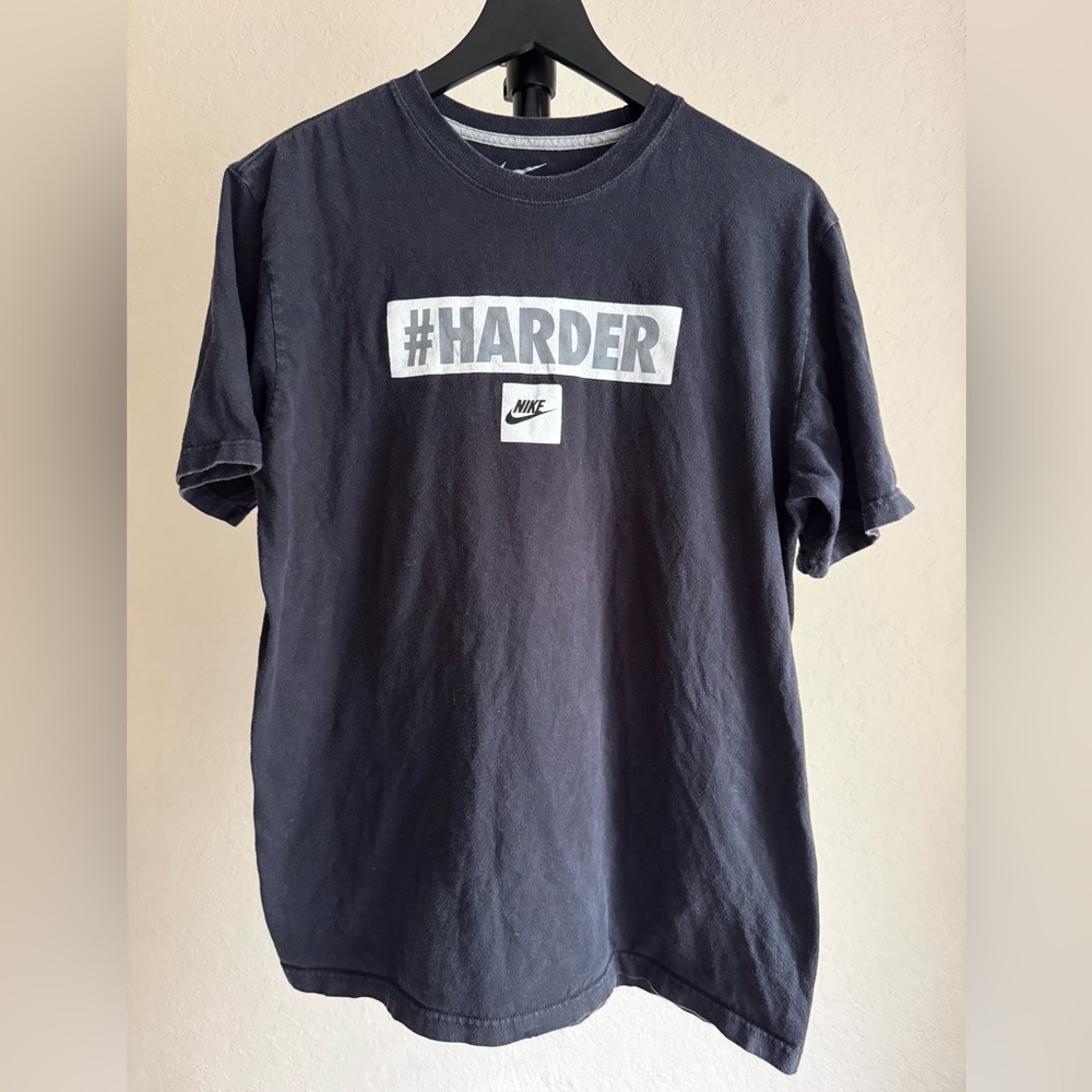 NIKE #HARDER T SHIRT SIZE LARGE.